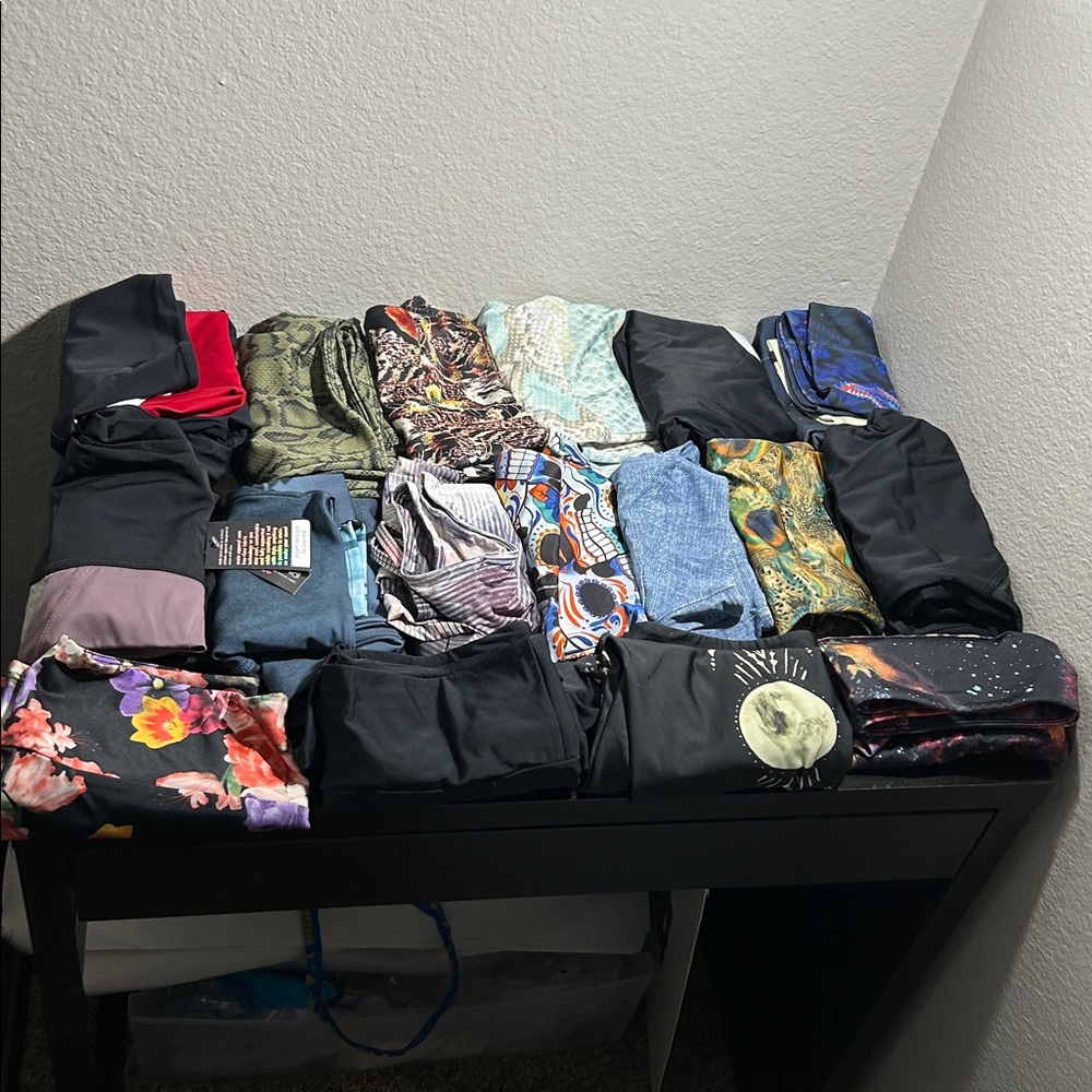 Onzie Leggings Small Medium Lot Please don’t bundle!!!